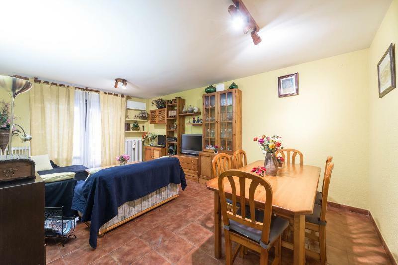 Vivienda Familiar Con Jardin Junto A Ifema Daire Madrid Dış mekan fotoğraf